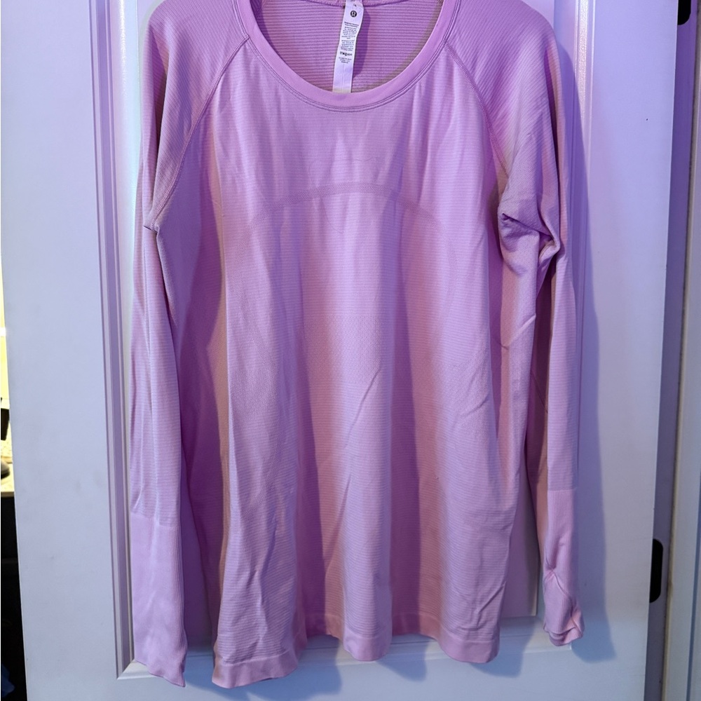 Lululemon pink long sleeve swiftly hip length size 16 Vitapink